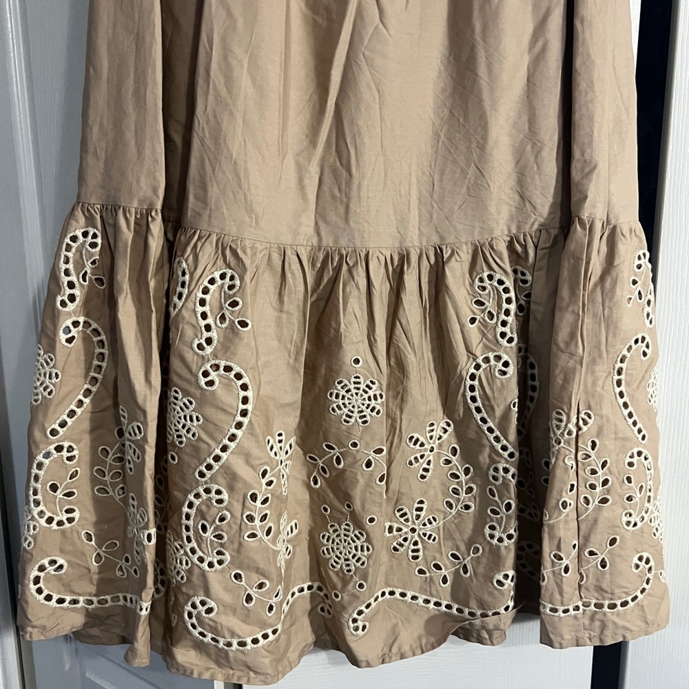 NWOT Moon River Tan Maxi Skirt with Embroidery - Picture 9 of 12